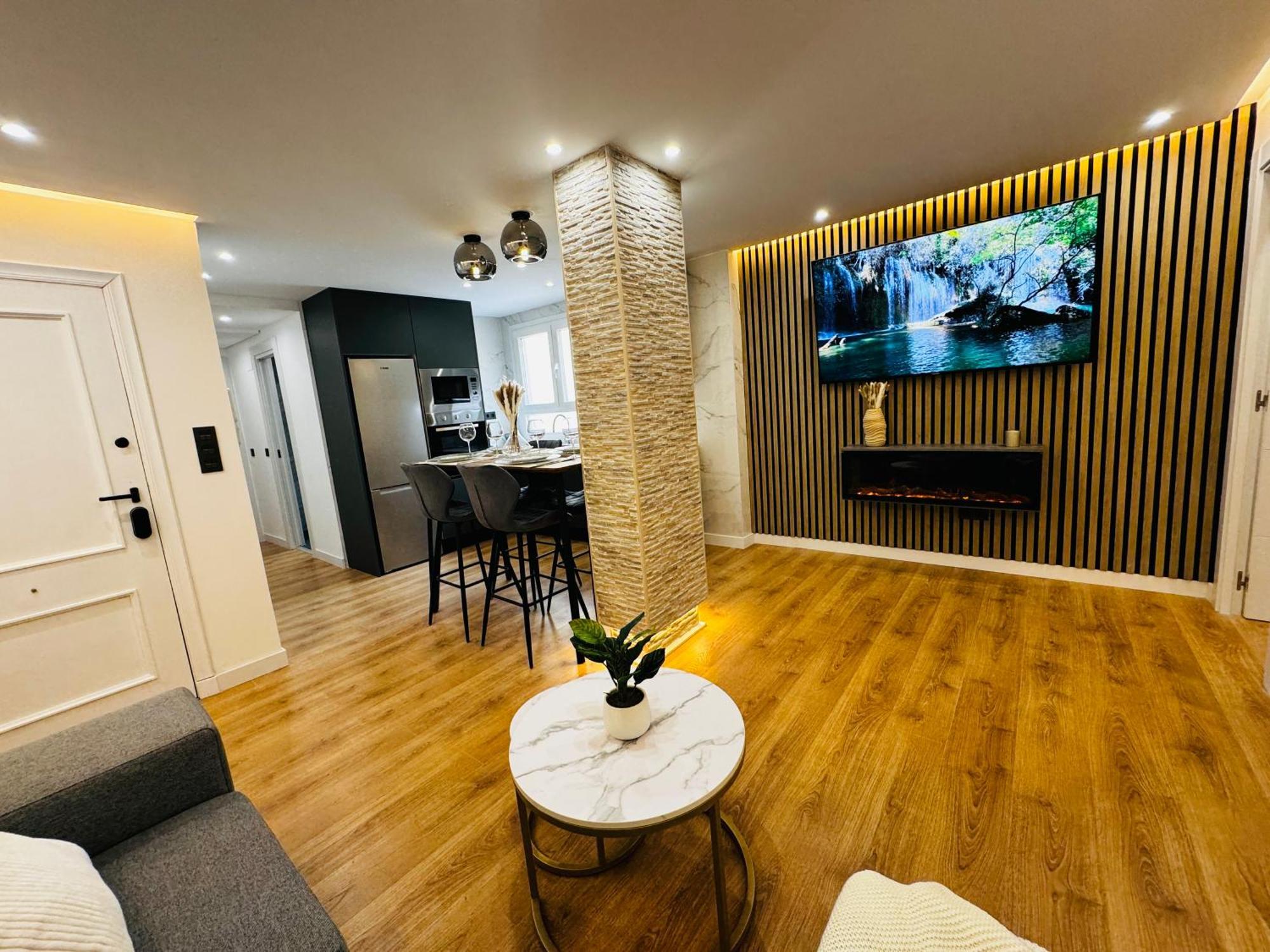 La Plaza Del Pilar Apartment Zaragoza Ngoại thất bức ảnh